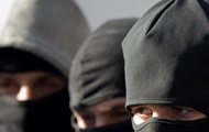 На пляже в Венесуэле преступники в масках ограбили 300 туристов