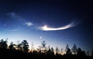 В небе России заметили необычный светящийся объект