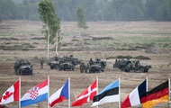 НАТО планирует разместить больше войск вблизи РФ