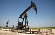 Нефть снова дешевеет: Brent опустилась ниже $34