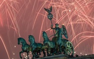 От Одессы до Берлина: как встречают Новый год