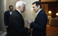 Президент Греции ждет, когда Ципрас наденет галстук