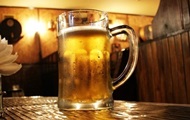 В Англии оштрафовали бар, продающий моющую жидкость вместо пива