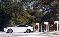 Tesla Motors откроет в Украине две электрозаправки