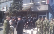 Захват отеля в Киеве: нашли оружие и взрывчатку