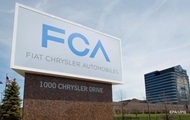 Fiat Chrysler отзывает более 700 тысяч внедорожников