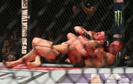 UFC 217: Олейник проиграл Блейдсу, поражение троих чемпионов