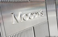 Moody's      ""