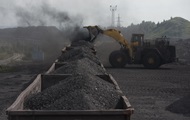 Россия помогает ЛДНР продавать уголь за границу - Bloomberg